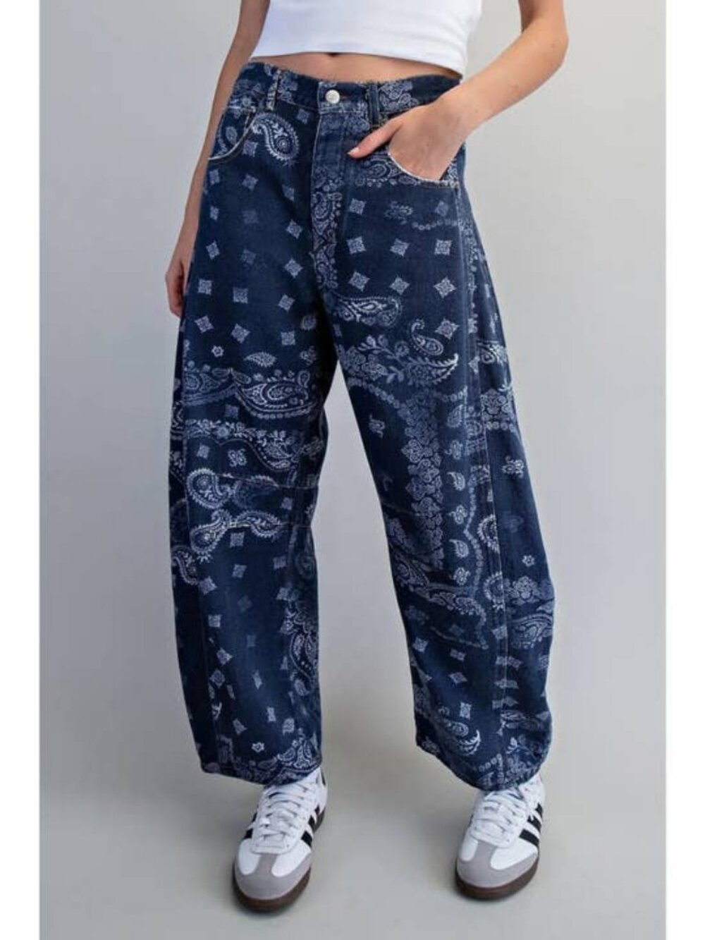 Mineral Washed Paisley Printed Jeans NEW
